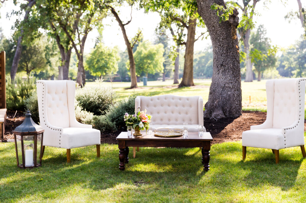 outdoor lounge